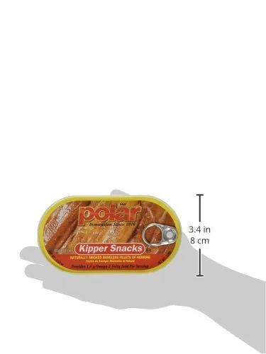 Vista 3 de 1 lata de filetes de arenque ahumados y deshuesados de Polar Kipper Snacks en lata de 3.53 onzas