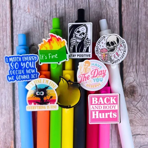 Vista 3 de 8 piezas de bolígrafos divertidos con frases Conjunto de regalos de bolígrafos lindos, sarcásticos, desmotivacionales, ofensivos, con palabras