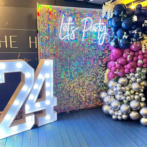 Vista 6 de Realife Fondo de pared brillante con 24 paneles de lentejuelas iridiscentes para decoración de bodas, fiestas, cumpleaños