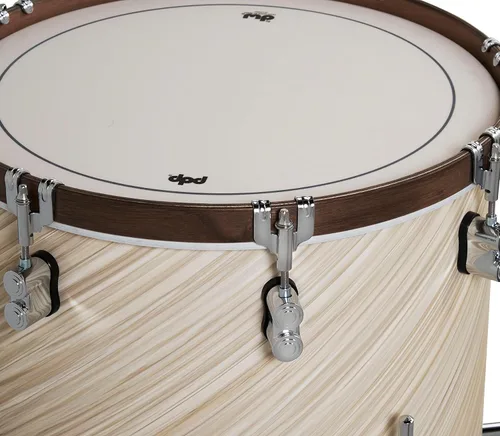 Vista 2 de Pacific Drums & Percussion - Aro de madera de edición limitada, 3 piezas, paquete de carcasa de batería de marfil retorcido (PDLT2213TI)