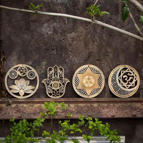 Vista 4 de Juego de 4 piezas de arte de pared de geometría sagrada de "5.31" pulgadas, (Loto Sagrado, Mano Hamsa, Estrella del Alma, Unión Sol Luna) rejilla
