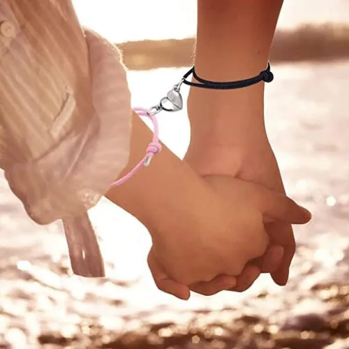 Vista 3 de YUQCUZEU 2 pulseras en forma de corazón para parejas, cuerda de cadena, pulsera de amistad, regalo para novio, novia, mujeres y hombres, Cuerda