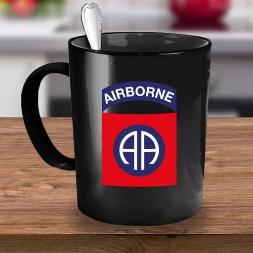 Vista 4 de 82nd Airborne - Taza de café del ejército, ambos lados