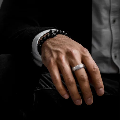 Vista 27 de King Will Alianza de boda de carburo de tungsteno para hombres y mujeres, anillos de promesa para parejas abovedados de alto pulido