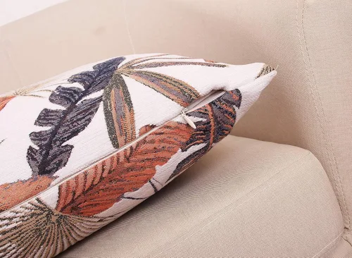 Vista 4 de Yeiotsy Funda de cojín decorativa, diseño de hojas tropicales, chenilla jacquard (rojo ladrillo, 18 x 18 pulgadas)