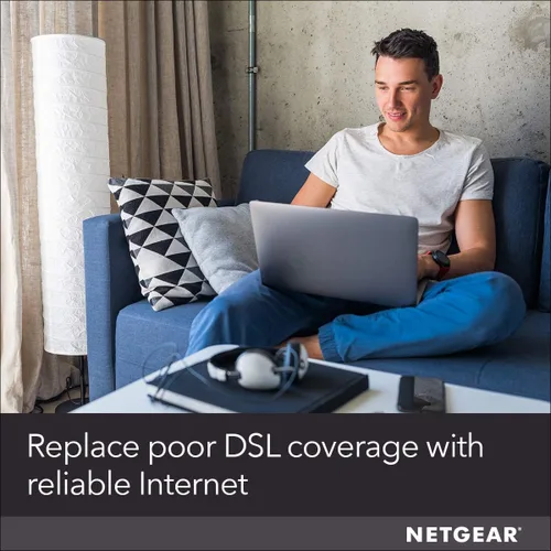 Vista 5 de NETGEAR Hotspot WiFi móvil Enrutador 4G LTE AC797-100NAS Velocidad de descarga de 400 Mbps Conecta hasta 15 dispositivos Crea una WLAN