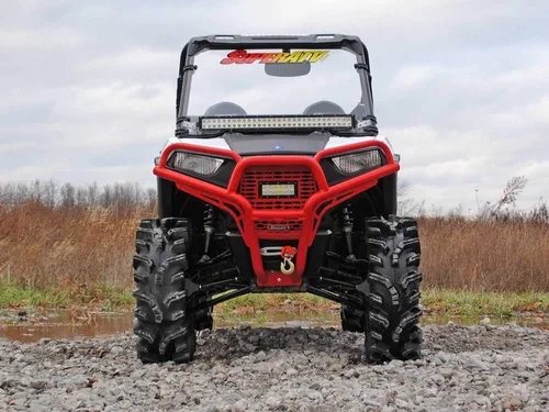Vista 4 de SuperATV Barra de luz combinada LED curvada de 30 pulgadas, incluye interruptor basculante y arnés de cableado, kit de soporte de perfil bajo