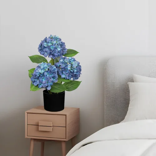 Vista 6 de Hollyone Flores artificiales de hortensias azules en maceta, flores grandes de seda de tres cabezas, arreglos florales falsos para interiores
