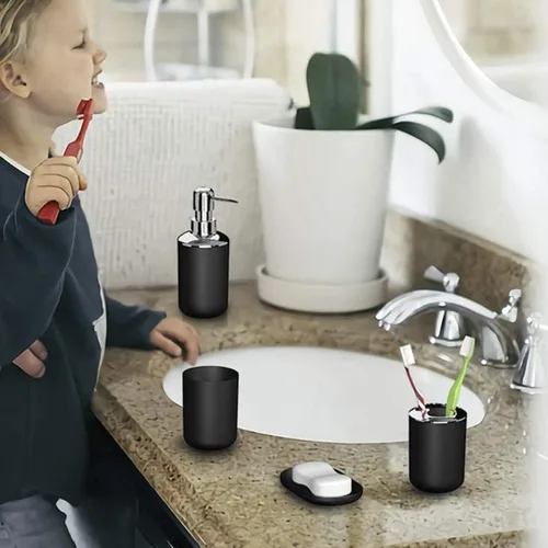 Vista 4 de Juego de 4 accesorios de baño, con dispensador de jabón, botella, cepillo de dientes y soporte para pasta de dientes, taza para cepillos de dientes