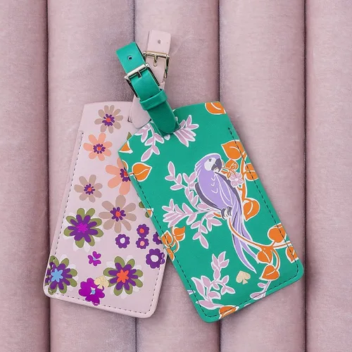 Vista 5 de Kate Spade New York Bonita etiqueta de equipaje para mujer, etiqueta de maleta de cuero vegano duradera, identificador único de equipaje, Pacific