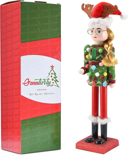 Vista 4 de Ornativity Cascanueces Suéter Feo de Navidad – Cascanueces de Madera Roja y Verde de Mujer con Suéter Feo y Sombrero de Reno Decoraciones de Figura