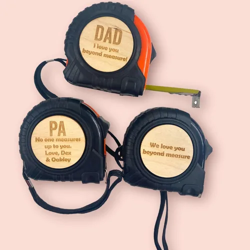Vista 2 de Regalo personalizado para papá, cinta métrica grabada personalizada, regalos personalizados para hombres, padrastro o regalo de papá adicional