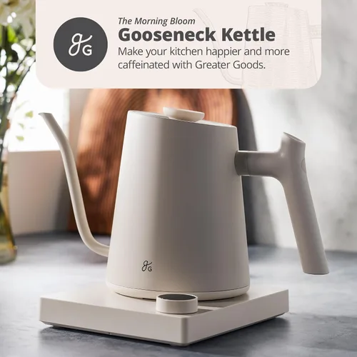 Vista 3 de Greater Goods Hervidor eléctrico de cuello de cisne y báscula de café, diseñada en San Luis, blanco abedul