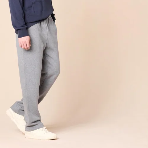 Vista 2 de Tienda Essentials - Pantalón deportivo de vellón con parte inferior abierta para hombre (disponible en tallas grandes y altas)