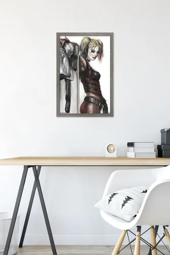 Vista 6 de DC Comics - Póster de pared de Harley Quinn, 22.4 pulgadas de largo x 14.7 pulgadas de ancho, versión enmarcada de madera de granero