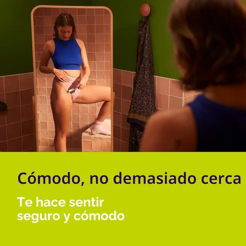 Vista 6 de Philips Norelco OneBlade Intimate, diseñada para el aseo púbico, recorte y afeitado con protección extra para la piel, Modelo QP1924/70
