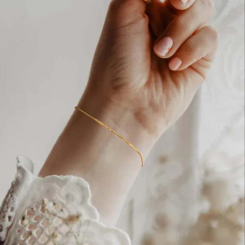 Vista 4 de BENEIGE Pulsera para mujer chapada en oro de 14 quilates, clip de papel satélite, bola ovalada, caja de cable, cadena de eslabones en capas