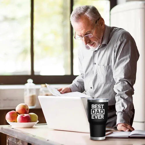 Vista 4 de Vaso de acero inoxidable aislado de 30 onzas con tapa y popote para el Día del Padre, Navidad y cumpleaños