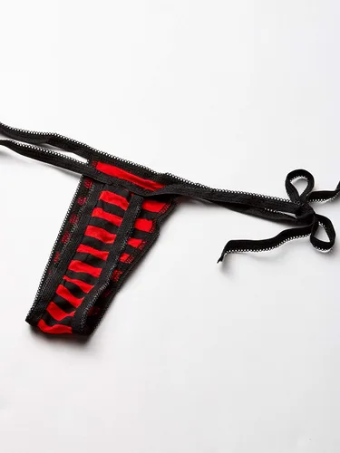 Vista 6 de Elegant Moments parte superior brasier con Tanga y Medias a rayas de la mujer