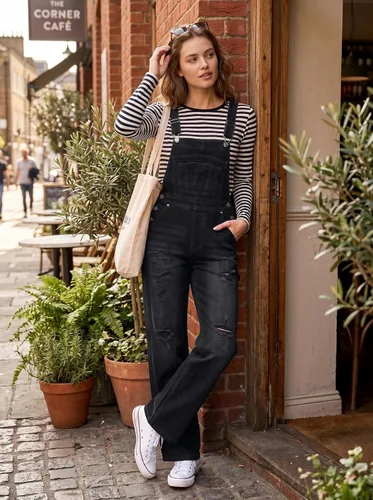 Vista 3 de Hybrid & Company Overol de mezclilla ajustable destruido casual para mujer, overol elástico Pvj156999-negro Ripp