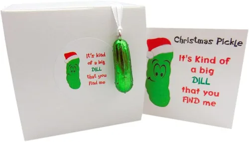 Vista 8 de Adorno de pepinillo en escabeche Pequeño Pepinillo en Árbol de Navidad Decoración Navideña en Caja con Tarjeta de Historia Legendaria