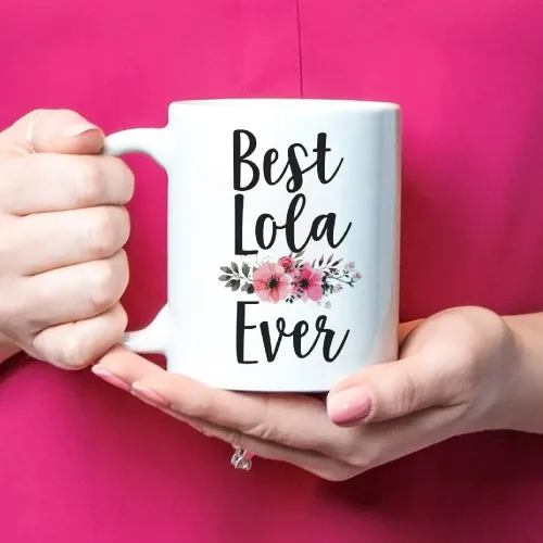 Vista 4 de Fonhark - Taza de café Lola, abuela filipina, Best Lola Ever, cultura pop de reality TV, taza novedosa de 11 onzas, color blanco