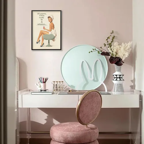 Vista 6 de Póster bohemio de baño verde salvia vintage de los años 70, arte de pared de chica pin-up de 08 x 10 pulgadas con marco negro "Por supuesto estaré