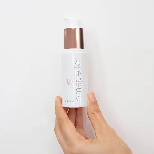 Vista 2 de Emepelle Suero facial con tecnología MEP, suero iluminador y ultra hidratante para piel envejecida con antioxidantes, ácido hialurónico y péptidos