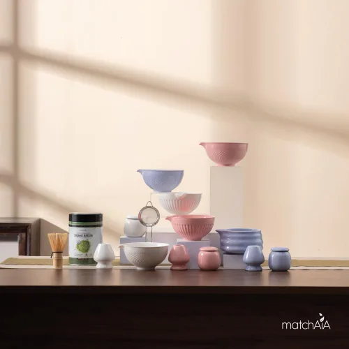 Vista 8 de MatchAiA Juego de batidor de matcha, cuenco de cerámica, batidor de bambú con soporte, tamiz, cuchara Schima, soporte para cuchara y toalla de té