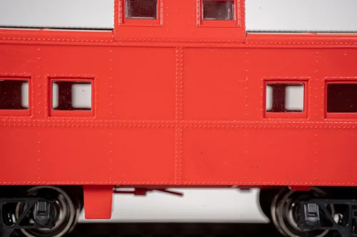 Vista 4 de Bachmann Trenes pintados, sin letras - Caboose Red Northeast Steel Caboose. Escala HO, plata