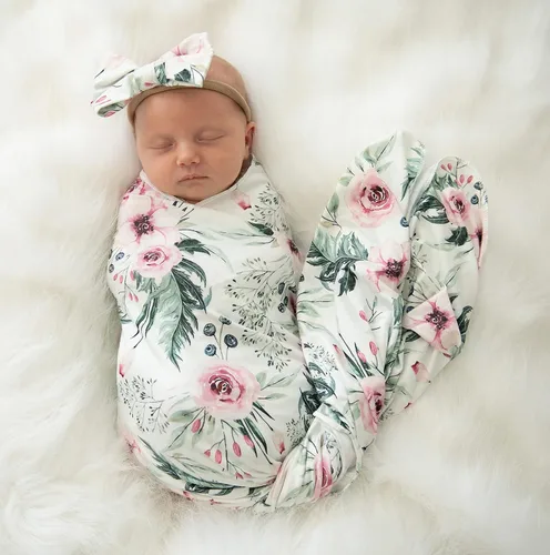 Vista 13 de Manta elástica con estampado floral para recién nacido, con diadema a juego (azul y rosa) Baby Grils Receiving Blanket with Name Card Stretch Wrap
