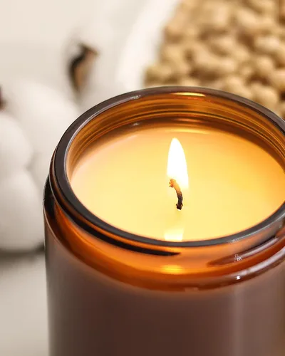 Vista 4 de AOOVOO Velas de canela de manzana, velas perfumadas de 22 onzas, vela de aromaterapia, vela de soja para el hogar perfumada