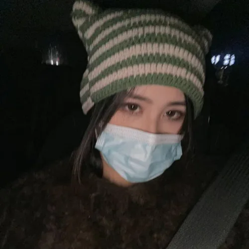 Vista 4 de Y2K - Gorro gótico de punto con orejas de gato para mujer gorro de invierno kawaii hecho a mano para mujer