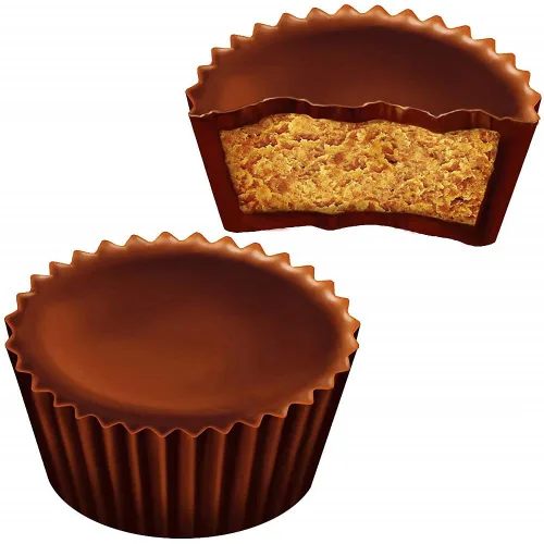 Vista 4 de Holiday - Tazas en miniatura de mantequilla de maní – Tazas de chocolate con leche a granel de mantequilla de maní para dulces de Navidad