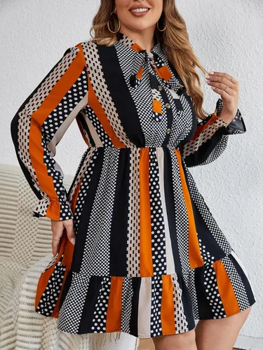 Vista 3 de MakeMeChic Vestido corto de manga larga a rayas con lunares y dobladillo con volantes para mujer, talla grande