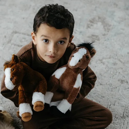 Vista 2 de The Petting Zoo Peluche de caballo pinto, de pie, regalos para niños, animales salvajes de corral Onez, juguete de peluche de caballo pinto, 12
