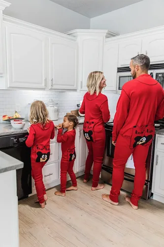 Vista 47 de Lazy One - Pijamas navideñas a juego con solapa trasera; para perros, bebés, niños, adolescentes y adultos