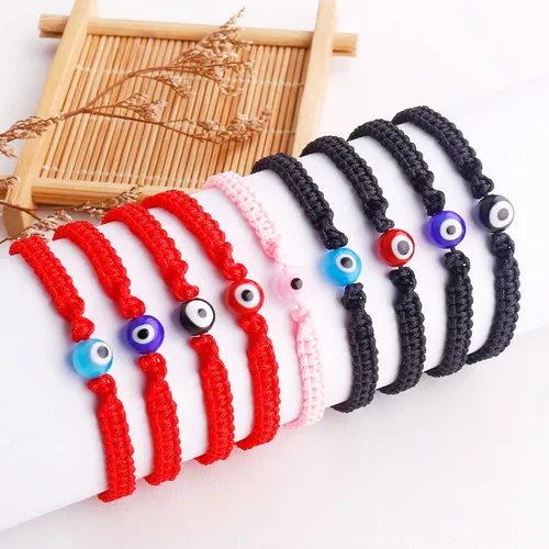 Vista 5 de SUMMER LOVE Handmade Jewelry Evil Eye Bracelets with Card,Black Red String Bracelets Kabbalah Protection Luck Amulet for Women Men Friends Pulseras