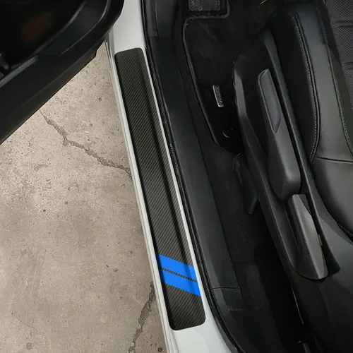 Vista 3 de Protector de Umbral de Puerta para Dodge Charger Challenger Durango Accesorios Protector de Entrada de Puerta de Automóvil con Raspador de Plástico
