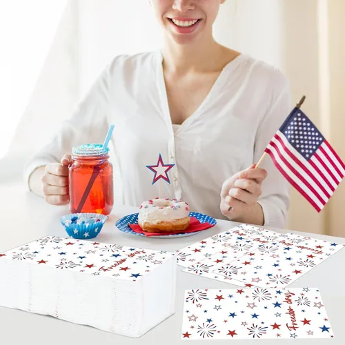 Vista 7 de gisgfim 100 piezas de servilletas de papel desechables con estrellas patrióticas para el 4 de julio, Día de la Independencia, servilletas