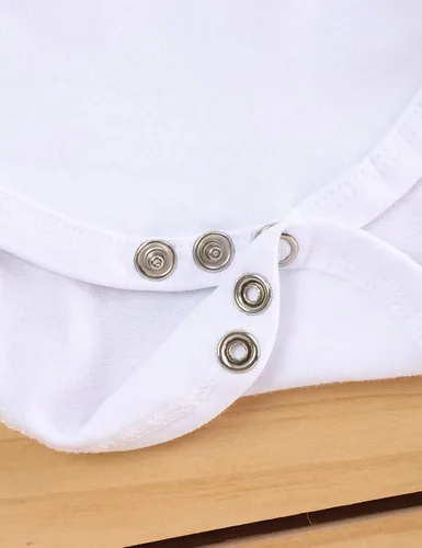 Vista 5 de bilison Conjunto de 3 piezas de ropa de verano para bebé recién nacido con estampado de vaca + pantalones + sombrero