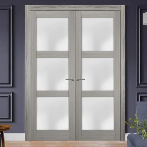 Vista 2 de SARTODOORS Puertas dobles francesas macizas de vidrio esmerilado de 64 x 80 pulgadas Lucía 2552 gris ceniza Marcos de panel sólido de madera