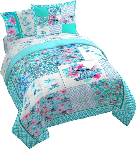 Vista 64 de Jay Franco Disney Lilo and Stitch - Juego de edredón tamaño Twin, ropa de cama de 5 piezas, incluye juego de sábanas y fundas de almohada, ropa