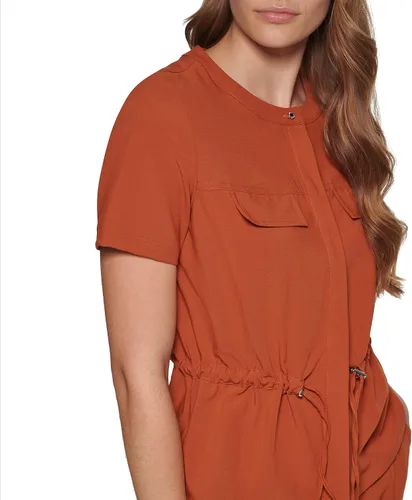 Vista 2 de Calvin Klein Missy - Camisa de manga corta con cintura fruncida para mujer