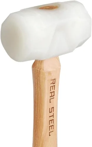 Vista 2 de REAL STEEL Martillo de cara suave con cabeza de uretano, mango de madera de nogal de 8 onzas 0314
