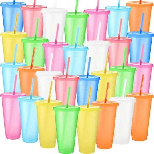 Vista 25 de Honeydak Paquete de 60 vasos con popote y tapa, vasos a granel para regalos, tazas de café de plástico con purpurina de 24 a 27 onzas, botella