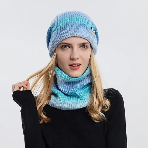 Vista 2 de Conjunto de bufanda de gorro de invierno para mujer a la moda con forro polar grueso de punto con calavera para clima frío