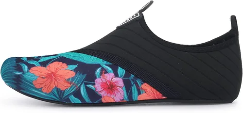 Vista 2 de QACOHU Zapatos de agua para hombre y mujer, zapatos de agua de secado rápido para buceo, surf, natación, playa, yoga