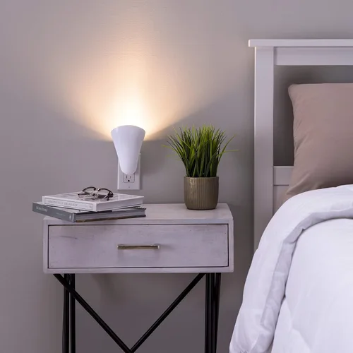 Vista 3 de AURAGLOW Enchufe GU10 Foco Empotrado de Pared Luz de Lavado - Sin Bombilla LED Incluida Socket spotlight lamp, no wiring, rotates for up or down