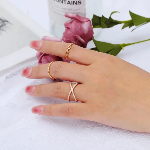 Vista 3 de TOBENY 8 anillos chapados en oro de 14 quilates para mujer, anillos apilables para nudillos, oro y plata, tamaño 4 a tamaño 12, anillos de 0.020in a